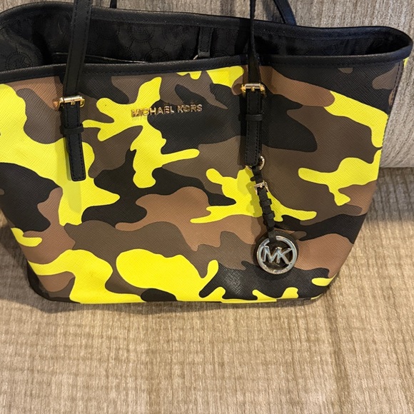 Michael Kors Yellow and Brown Camouflage Tote approximately 9 x 12 - Picture 2 of 11